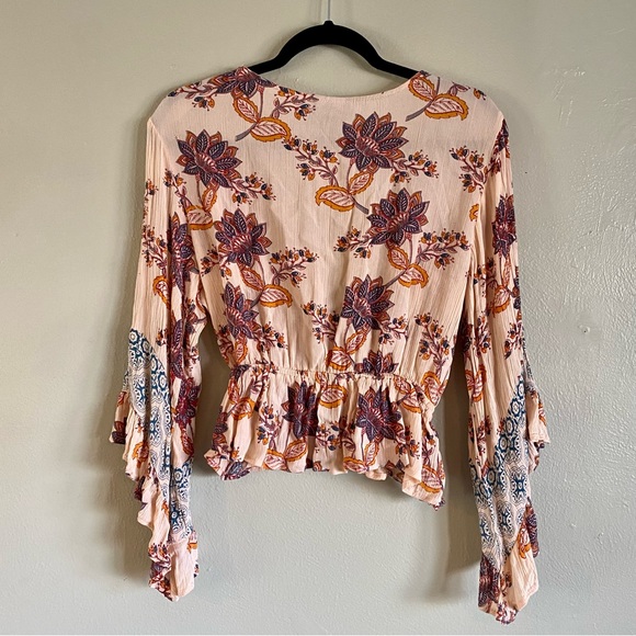 Floral Bohemian Crop Top - Picture 2 of 11